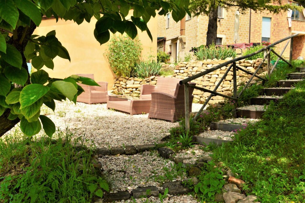 Villa Pilotti Country House Penna San Giovanni Exterior foto