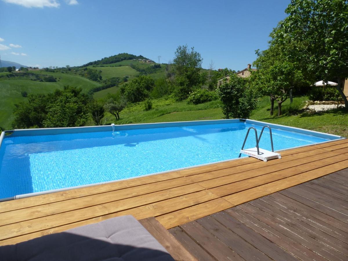 Villa Pilotti Country House Penna San Giovanni Exterior foto