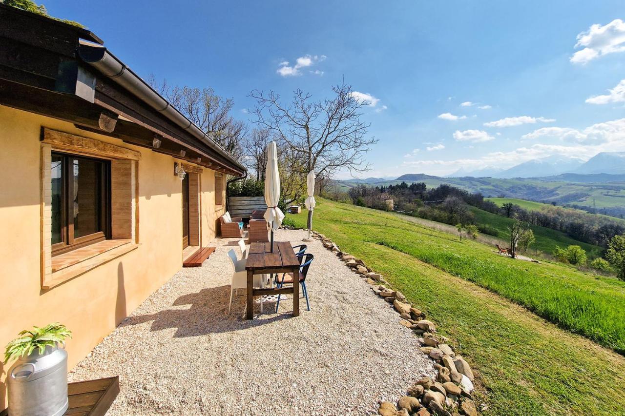 Villa Pilotti Country House Penna San Giovanni Exterior foto